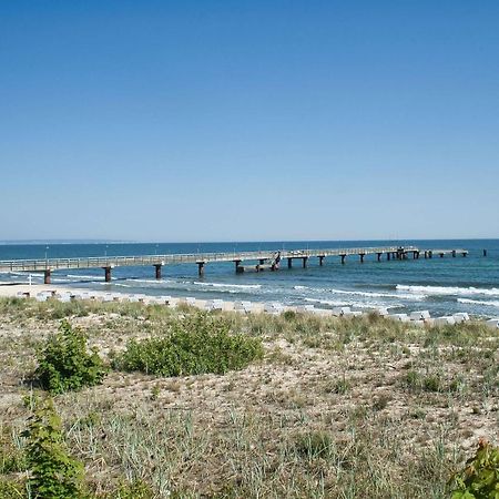 Nah Am Meer, Ruhige Lage, Gratis Nutzung Vom Ahoi Erlebnisbad Und Sauna In Sellin - Haus Inselblick Fewo 02 Goehren  Exteriér fotografie